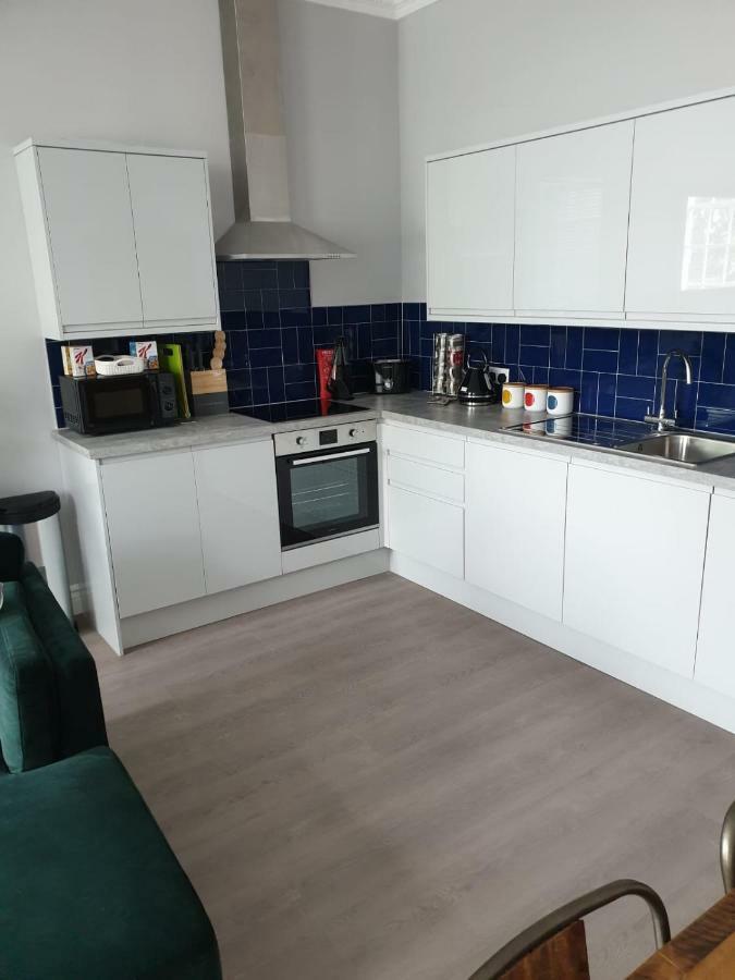 Birchover Juniper Court Aparthotel นอตติงแฮม ภายนอก รูปภาพ