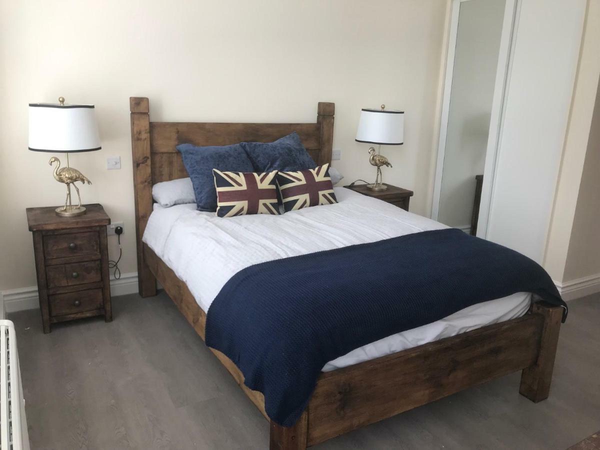 Birchover Juniper Court Aparthotel นอตติงแฮม ภายนอก รูปภาพ