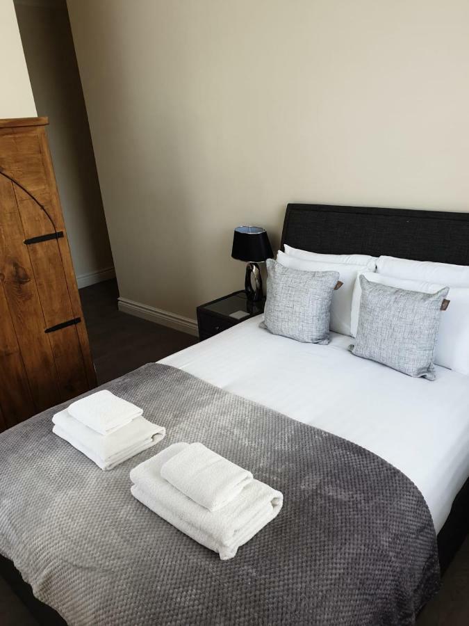 Birchover Juniper Court Aparthotel นอตติงแฮม ภายนอก รูปภาพ